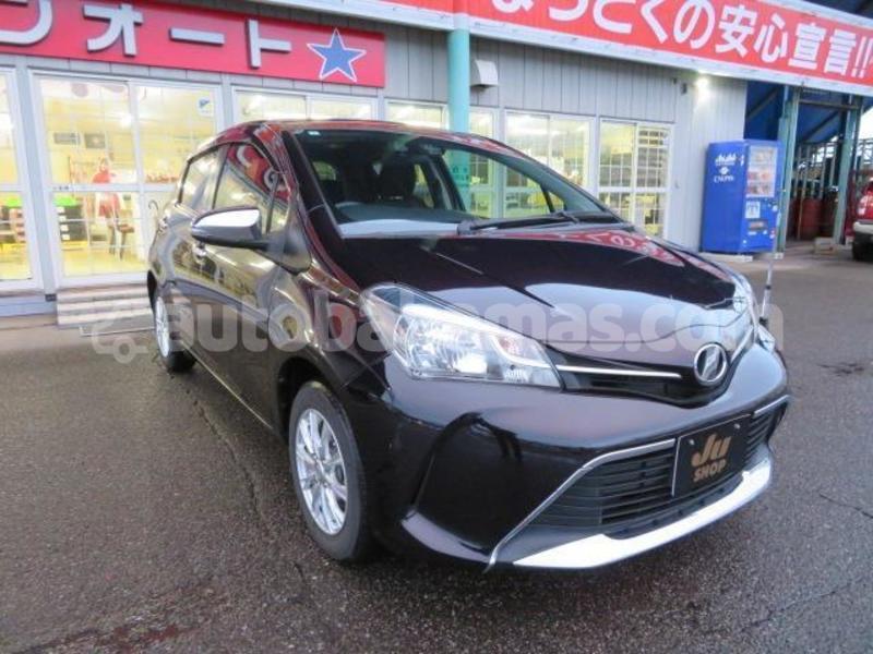 Big with watermark toyota vitz biminis alice town 2220