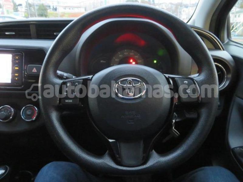 Big with watermark toyota vitz biminis alice town 2220