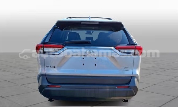 Buy Used Toyota RAV4 Silver Car in Marsh Harbour in Abaco Buy Used Toyota RAV4 Silver Car in Marsh Harbour in Abaco