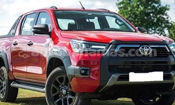 Buy Used Toyota Hilux White Car in Marsh Harbour in Abaco Buy Used Toyota Hilux White Car in Marsh Harbour in Abaco