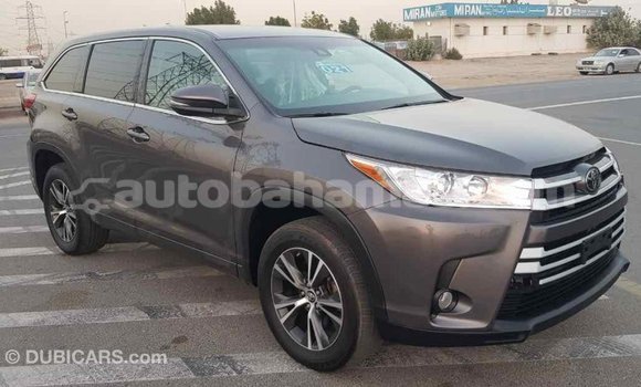 Buy Import Toyota Highlander Other Car in Import - Dubai in Abaco Buy Import Toyota Highlander Other Car in Import - Dubai in Abaco