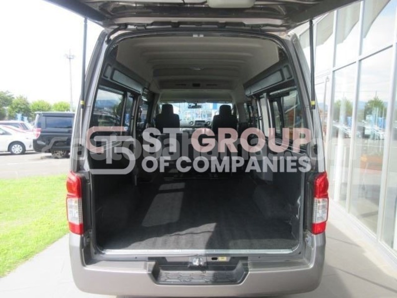 Big with watermark nissan nv350 caravan eleuthera freetown 2319