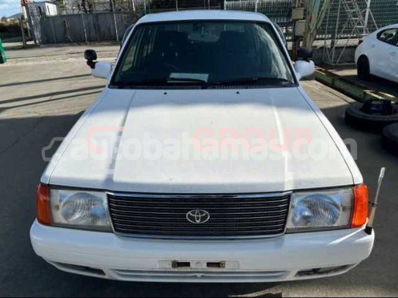 Big with watermark toyota comfort eleuthera freetown 2320