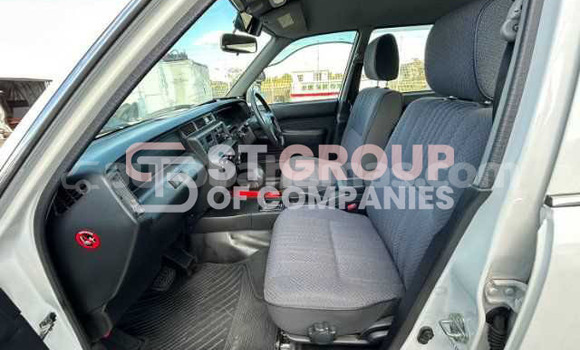 Buy Used Toyota Comfort White Car in Freetown in Eleuthera Buy Used Toyota Comfort White Car in Freetown in Eleuthera