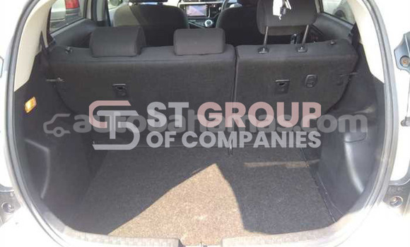 Buy Used Toyota Aqua White Car in Freetown in Eleuthera Buy Used Toyota Aqua White Car in Freetown in Eleuthera
