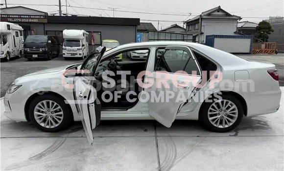 Buy Used Toyota Camry White Car in Freetown in Eleuthera Buy Used Toyota Camry White Car in Freetown in Eleuthera