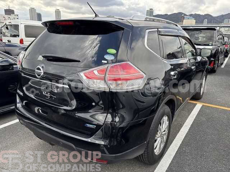 Big with watermark nissan x trail eleuthera freetown 2327