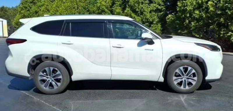 Big with watermark toyota highlander abaco marsh harbour 2328