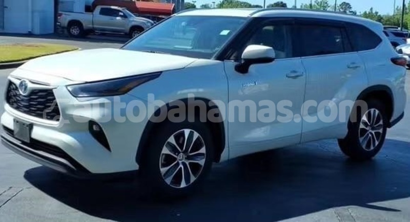 Big with watermark toyota highlander abaco marsh harbour 2328