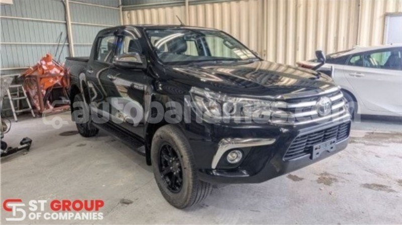 Big with watermark toyota hilux eleuthera freetown 2329