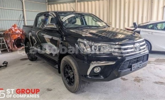 Buy Used Toyota Hilux Black Car in Freetown in Eleuthera