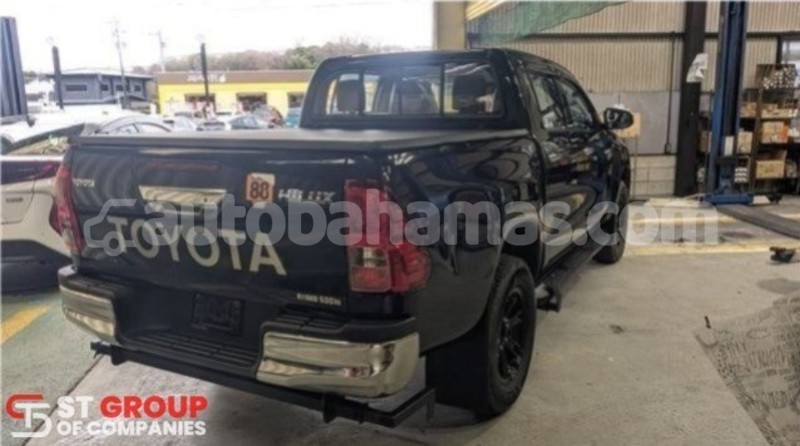 Big with watermark toyota hilux eleuthera freetown 2329