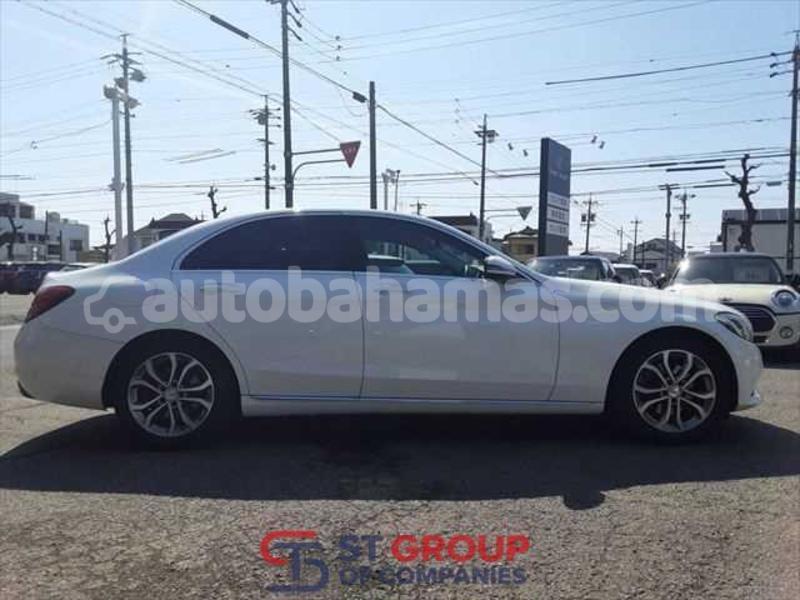 Big with watermark mercedes benz 1120 eleuthera freetown 2330