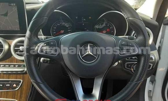 Buy Used Mercedes‒Benz 1120 White Truck in Freetown in Eleuthera Buy Used Mercedes‒Benz 1120 White Truck in Freetown in Eleuthera