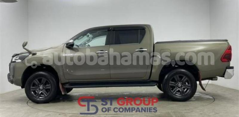 Big with watermark toyota hilux eleuthera freetown 2331