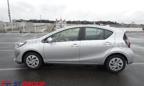 Buy Used Toyota Aqua Silver Car in Freetown in Eleuthera Buy Used Toyota Aqua Silver Car in Freetown in Eleuthera