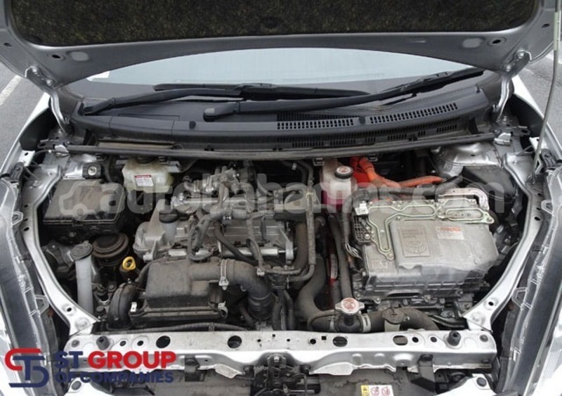 Big with watermark toyota aqua eleuthera freetown 2333