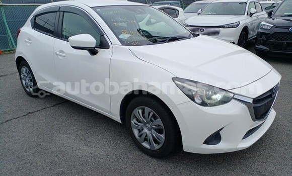Buy Used Mazda Demio White Car in Freetown in Eleuthera