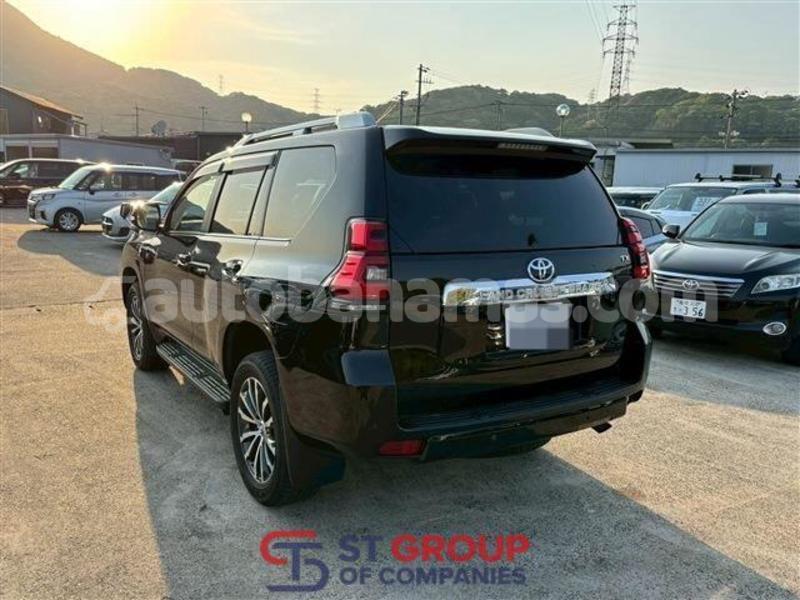Big with watermark toyota land cruiser prado eleuthera freetown 2337