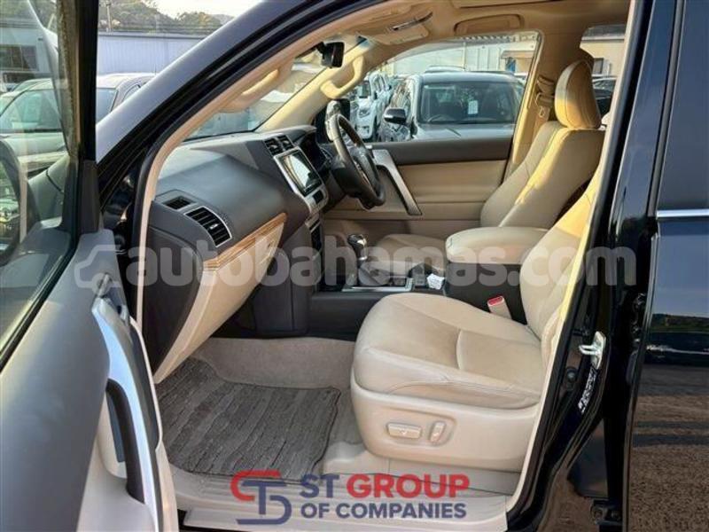 Big with watermark toyota land cruiser prado eleuthera freetown 2337