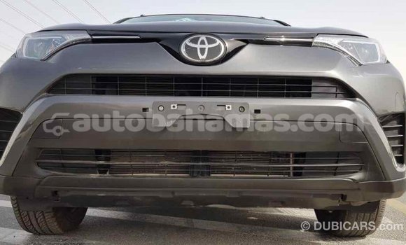 Buy Import Toyota HiAce Other Truck in Import - Dubai in Abaco Buy Import Toyota HiAce Other Truck in Import - Dubai in Abaco