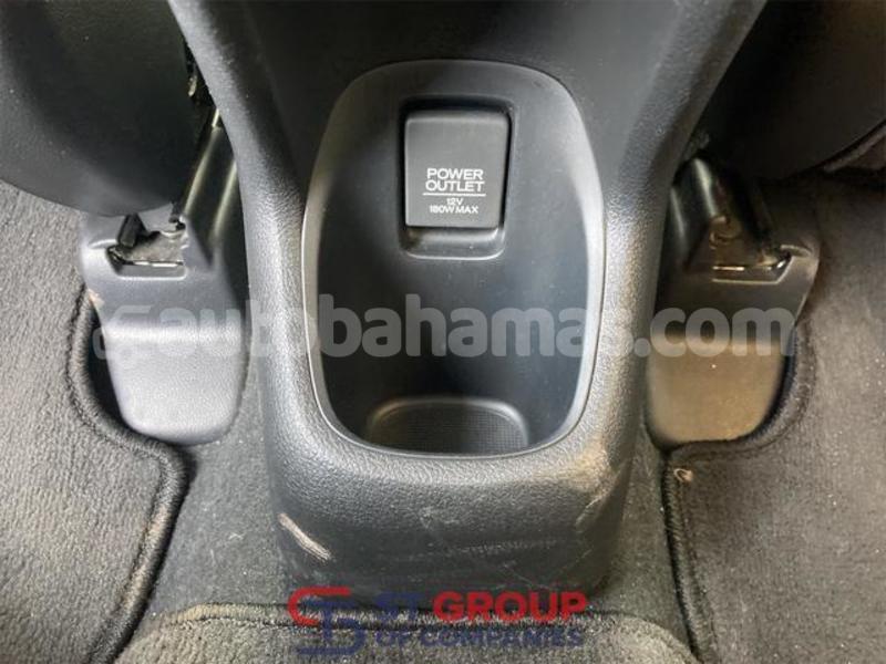 Big with watermark honda vezel eleuthera freetown 2338