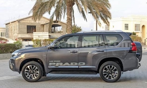 Buy Used Toyota Land Cruiser Prado Other Car in Marsh Harbour in Abaco
