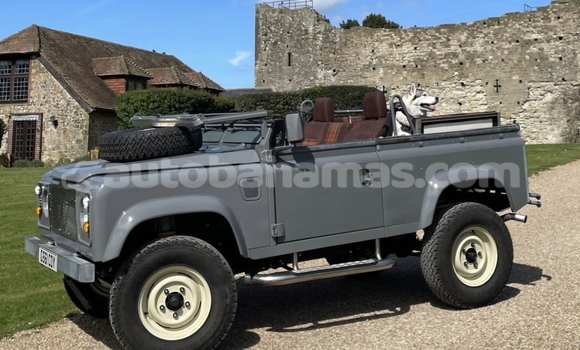Buy Import Land Rover Defender Other Car in Alice Town in Biminis