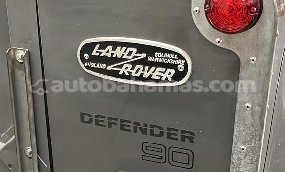 Buy Import Land Rover Defender Other Car in Alice Town in Biminis Buy Import Land Rover Defender Other Car in Alice Town in Biminis