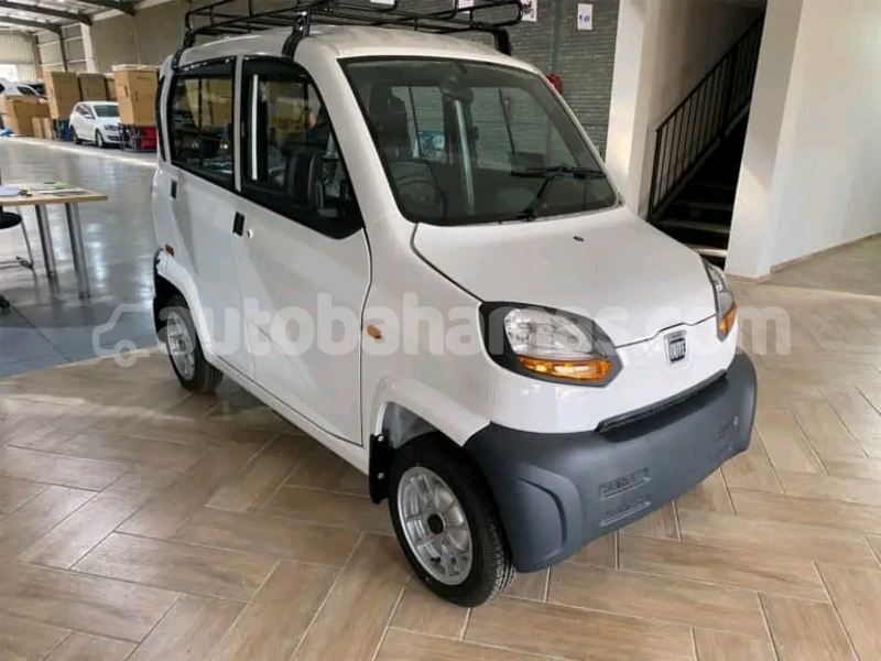 Big with watermark bajaj qute abaco import dubai 2361