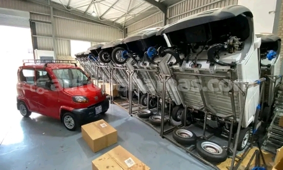 Buy New Bajaj Qute White Car in Import - Dubai in Abaco Buy New Bajaj Qute White Car in Import - Dubai in Abaco
