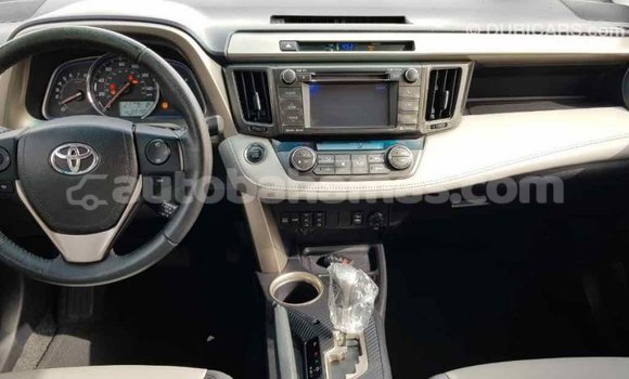 Buy Import Toyota HiAce Other Truck in Import - Dubai in Abaco Buy Import Toyota HiAce Other Truck in Import - Dubai in Abaco