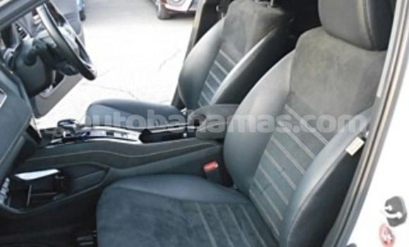 Buy Used Honda Vezel White Car in Freetown in Eleuthera Buy Used Honda Vezel White Car in Freetown in Eleuthera