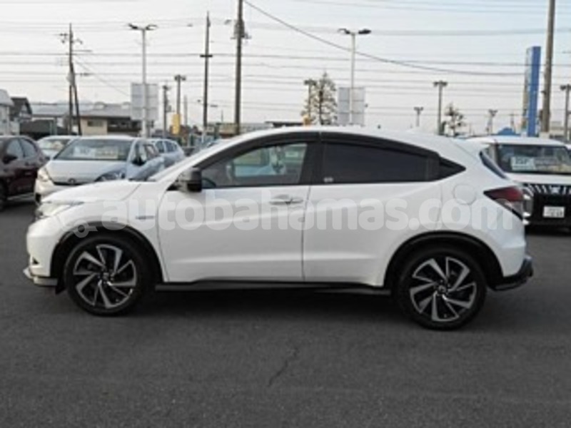 Big with watermark honda vezel eleuthera freetown 2378