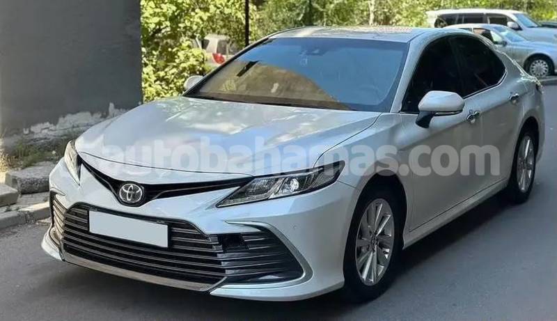 Big with watermark toyota camry abaco marsh harbour 2379