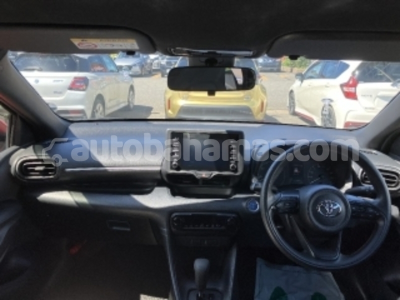 Big with watermark toyota yaris eleuthera freetown 2384