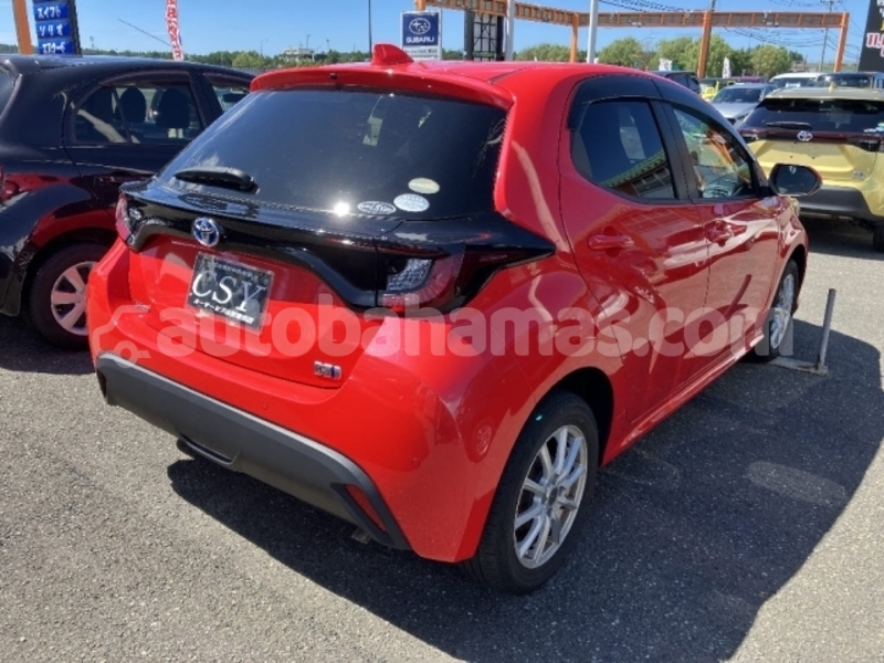 Big with watermark toyota yaris eleuthera freetown 2384