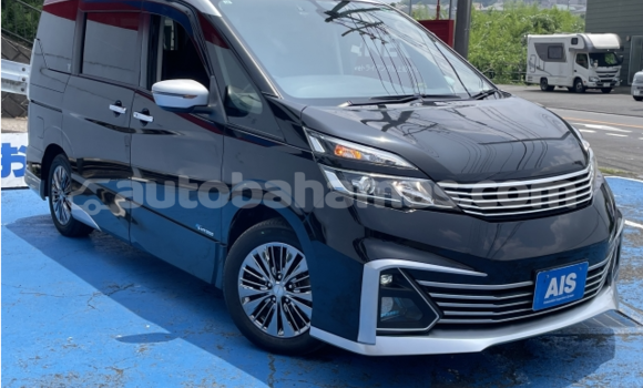 Buy Used Nissan Serena Brown Car in Freetown in Eleuthera