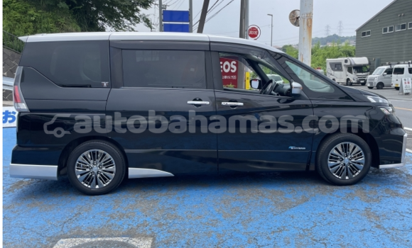 Buy Used Nissan Serena Brown Car in Freetown in Eleuthera Buy Used Nissan Serena Brown Car in Freetown in Eleuthera