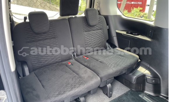 Buy Used Nissan Serena Brown Car in Freetown in Eleuthera Buy Used Nissan Serena Brown Car in Freetown in Eleuthera