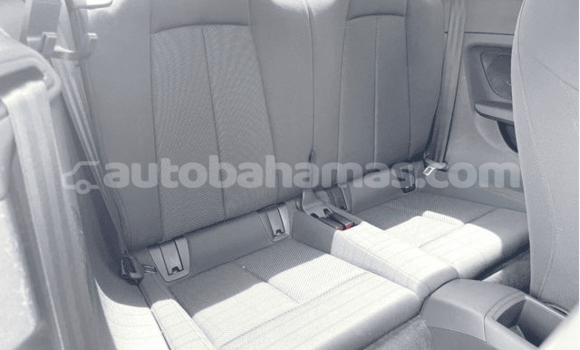Buy Used Audi TT White Car in Freetown in Eleuthera Buy Used Audi TT White Car in Freetown in Eleuthera