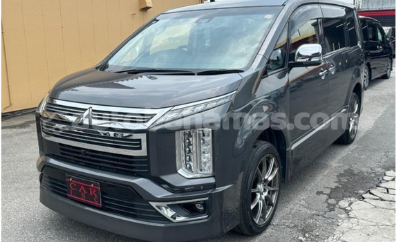 Buy Used Mitsubishi Delica D:5 Other Car in Freetown in Eleuthera