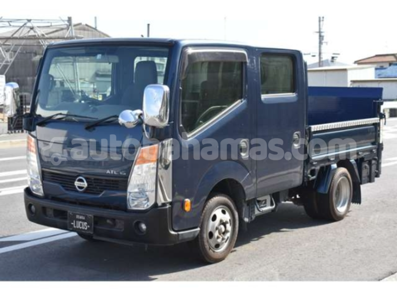 Big with watermark nissan evalia eleuthera freetown 2397