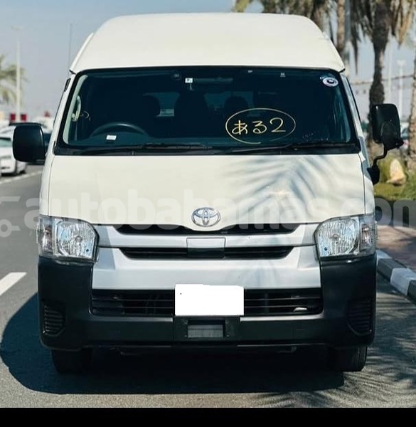 Big with watermark toyota hiace abaco marsh harbour 2399