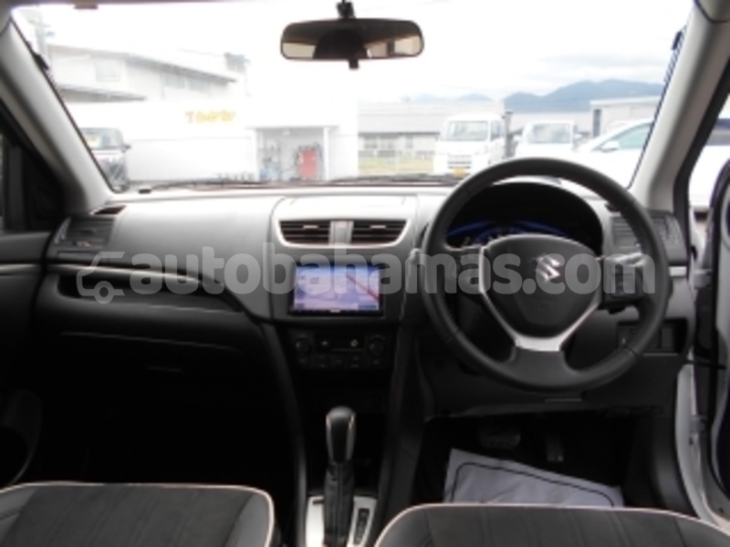 Big with watermark suzuki swift eleuthera freetown 2401