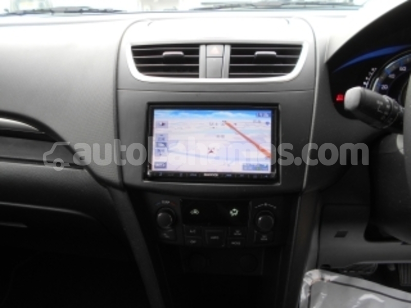 Big with watermark suzuki swift eleuthera freetown 2401