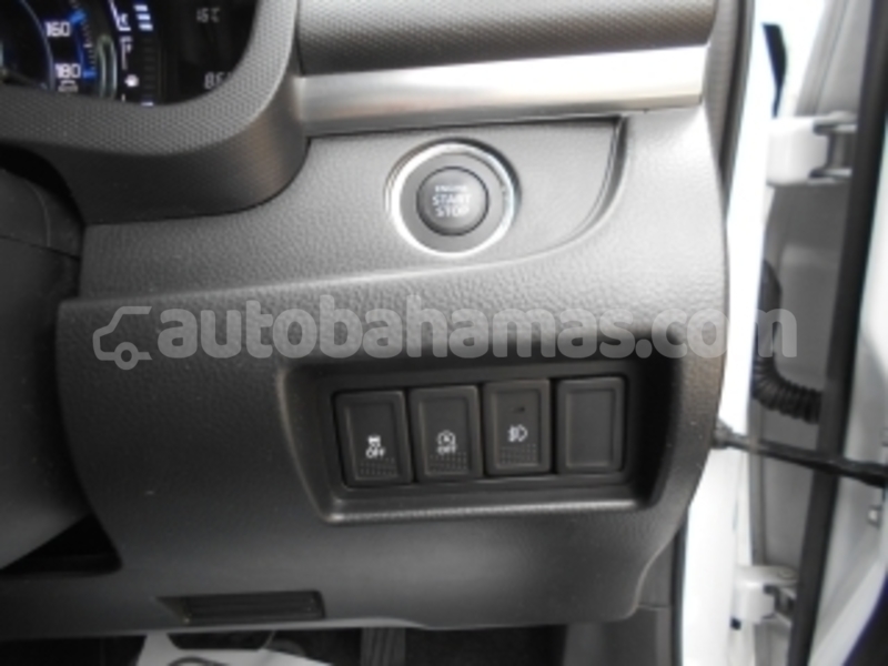 Big with watermark suzuki swift eleuthera freetown 2401