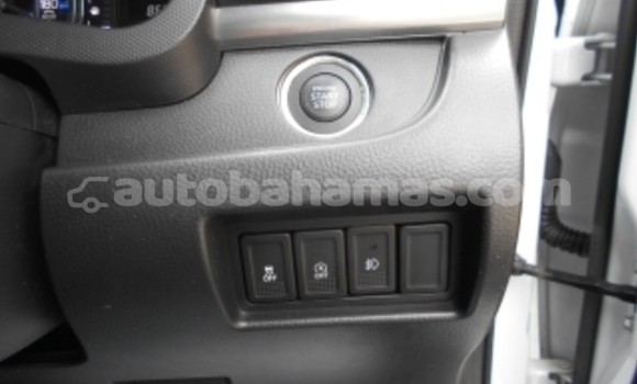 Buy Used Suzuki Swift White Car in Freetown in Eleuthera Buy Used Suzuki Swift White Car in Freetown in Eleuthera
