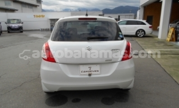 Buy Used Suzuki Swift White Car in Freetown in Eleuthera Buy Used Suzuki Swift White Car in Freetown in Eleuthera