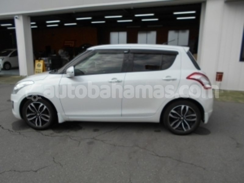 Big with watermark suzuki swift eleuthera freetown 2401